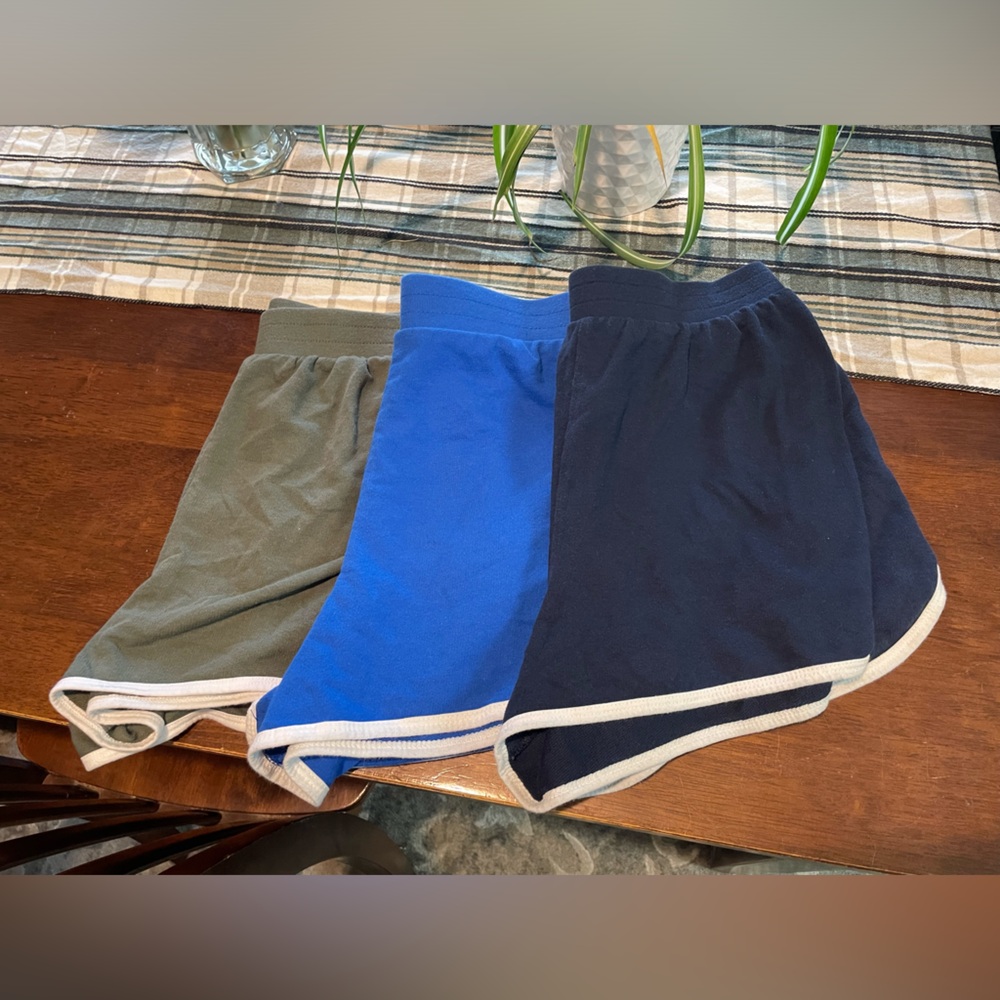 Lot of 3 shorts
